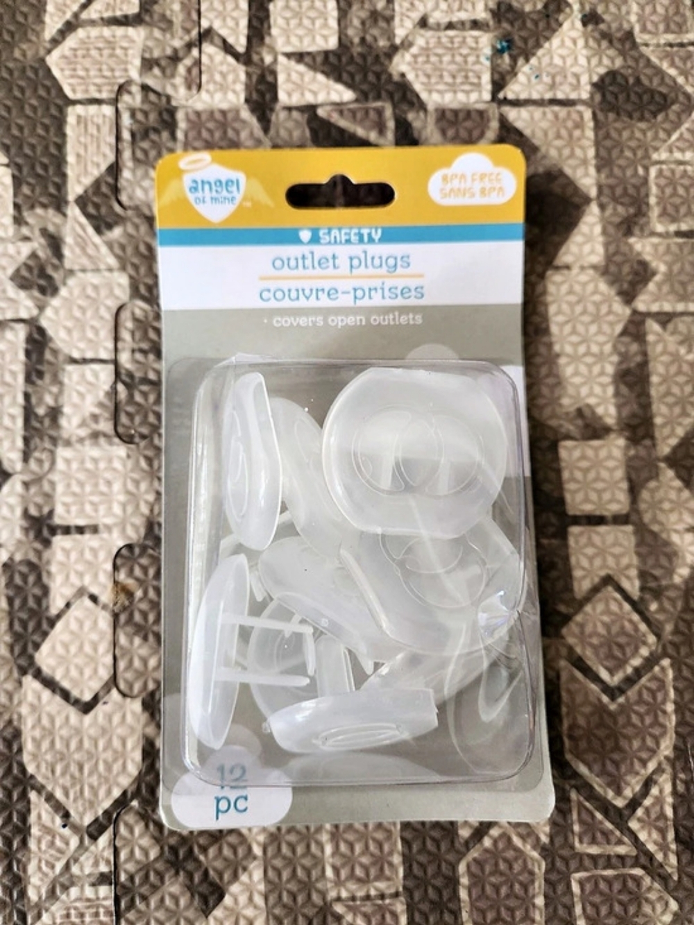 NIB Angel of Mine Safety Outlet Plugs 12 pc BPA Free Baby Safety Outlet Covers